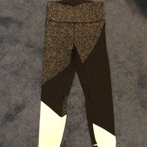 Lululemon wunder under high rise- night view